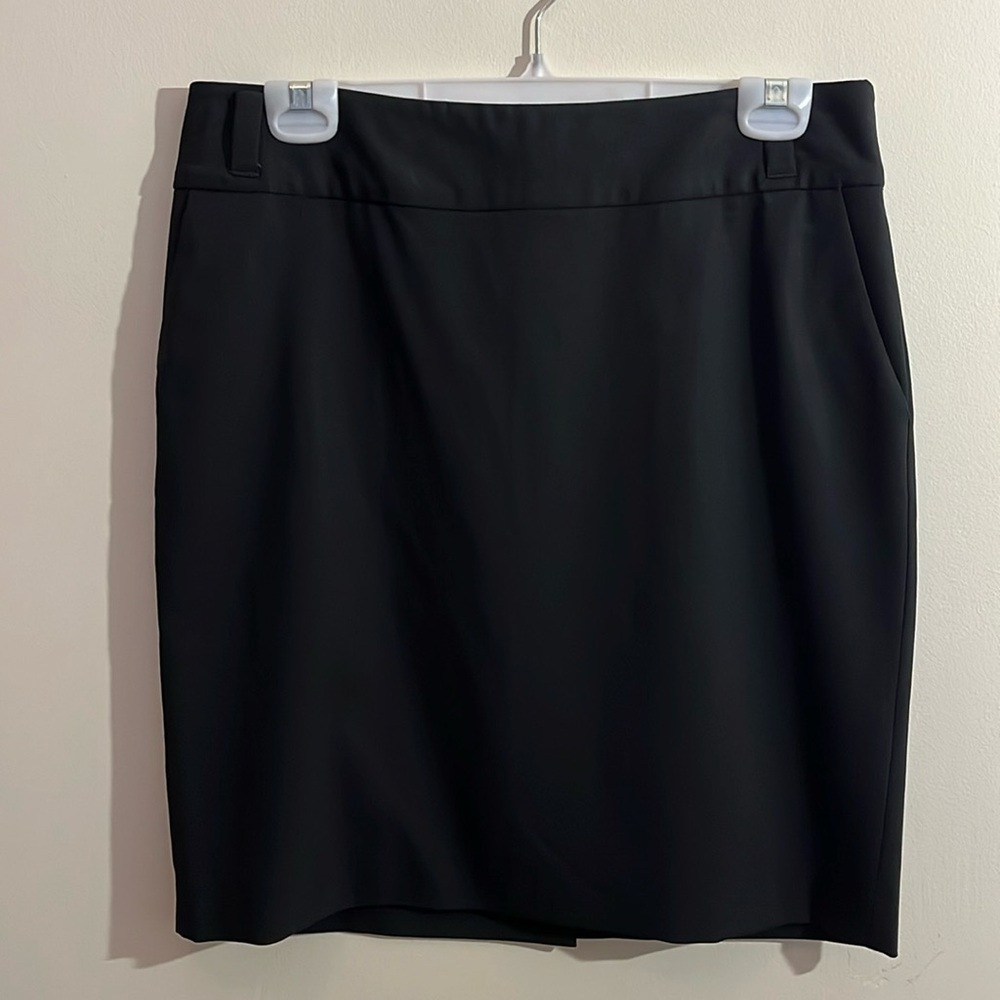 Black pencil skirt
